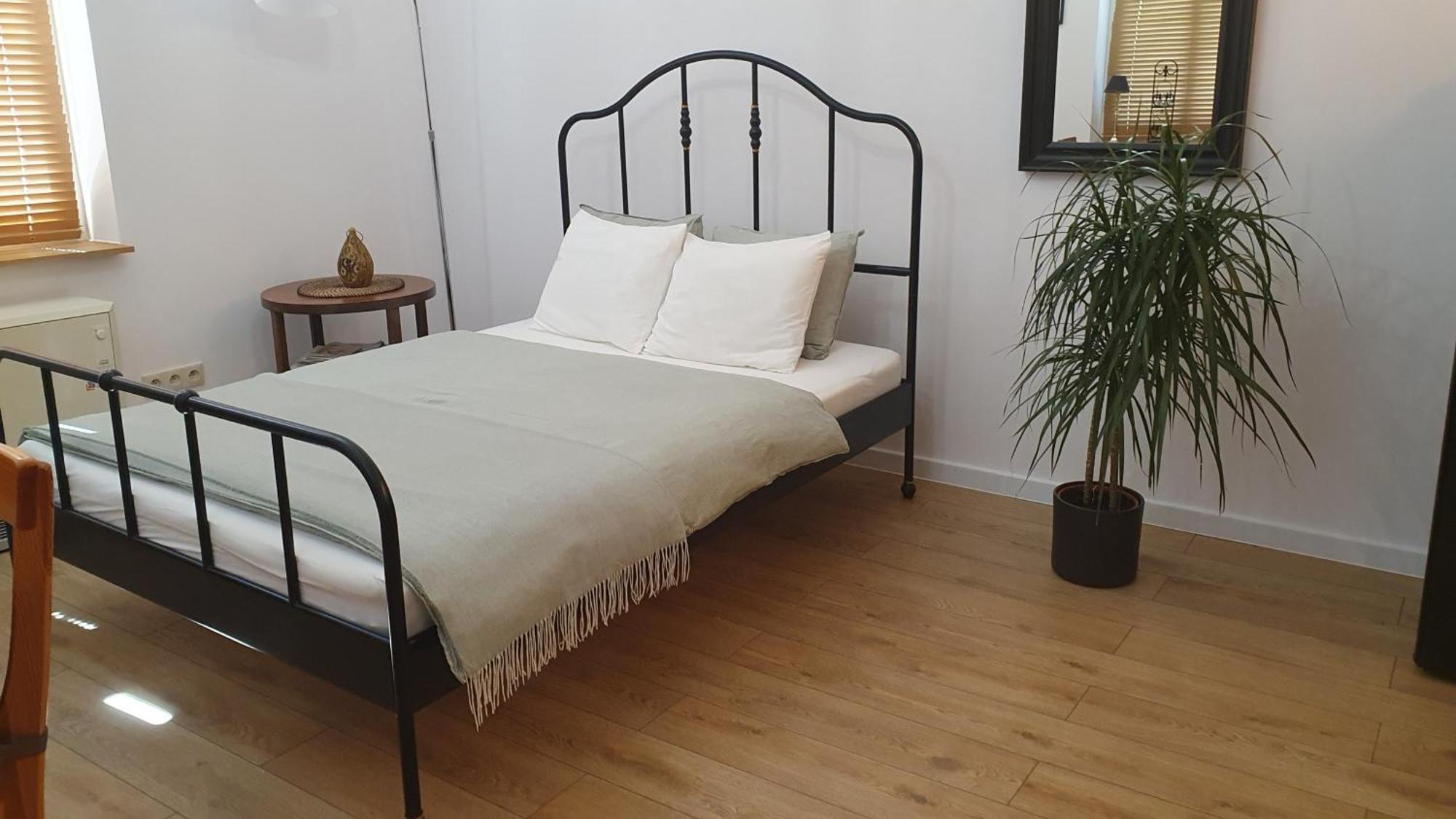 Apartament Wiezyczka Свидница Экстерьер фото